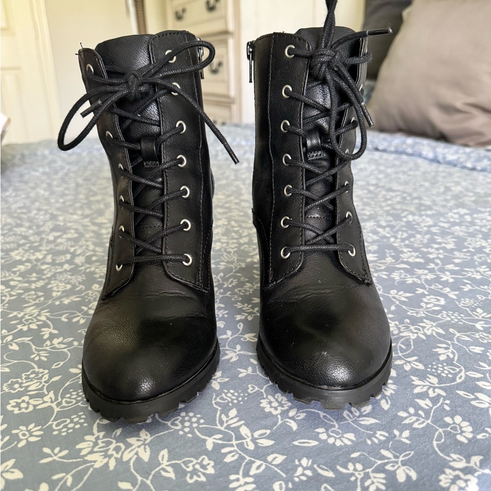 black booties